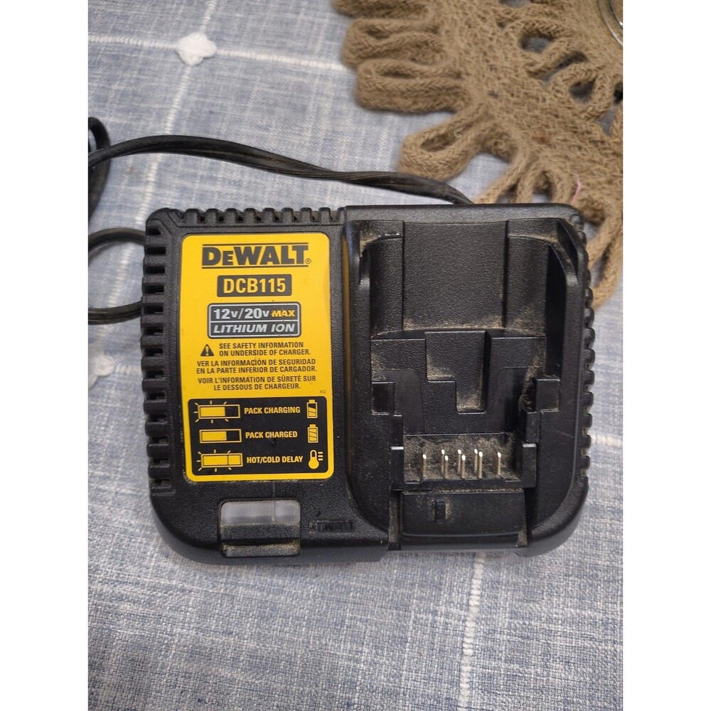 DEWALT DCB115 12V/20V MAX Lithium-Ion Battery Charger Black